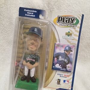 Ichiro Bobblehead with Collectible Card